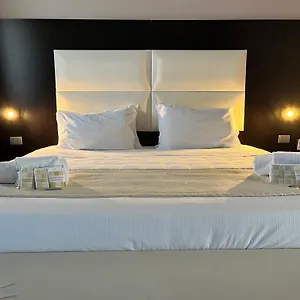 https://hotel-euro-house-suites.it-romehotels.com
